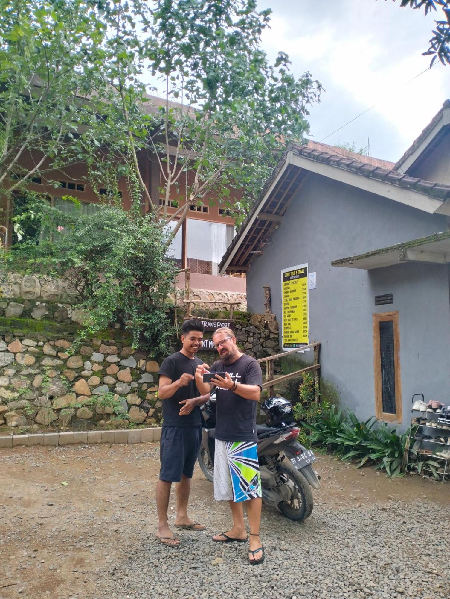 Fullmoon Homestay Kuta  Dış mekan fotoğraf