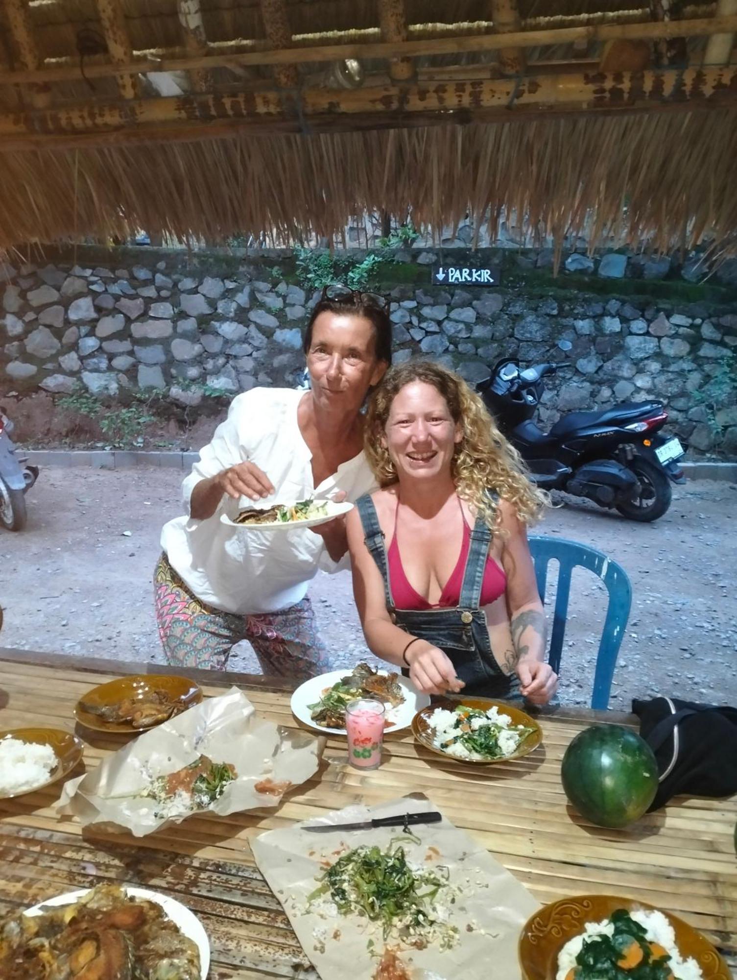 Fullmoon Homestay Kuta  Dış mekan fotoğraf