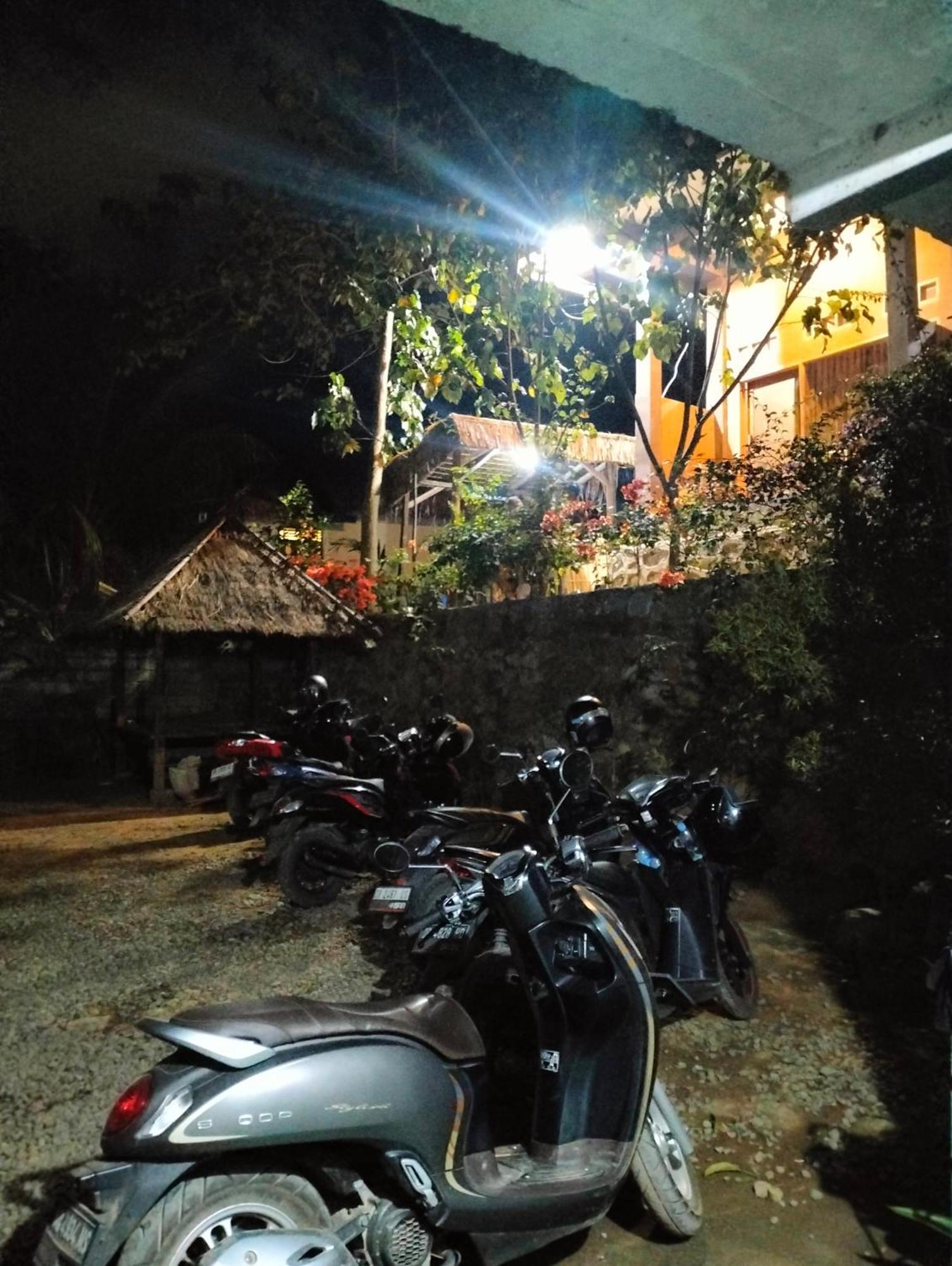 Fullmoon Homestay Kuta  Dış mekan fotoğraf