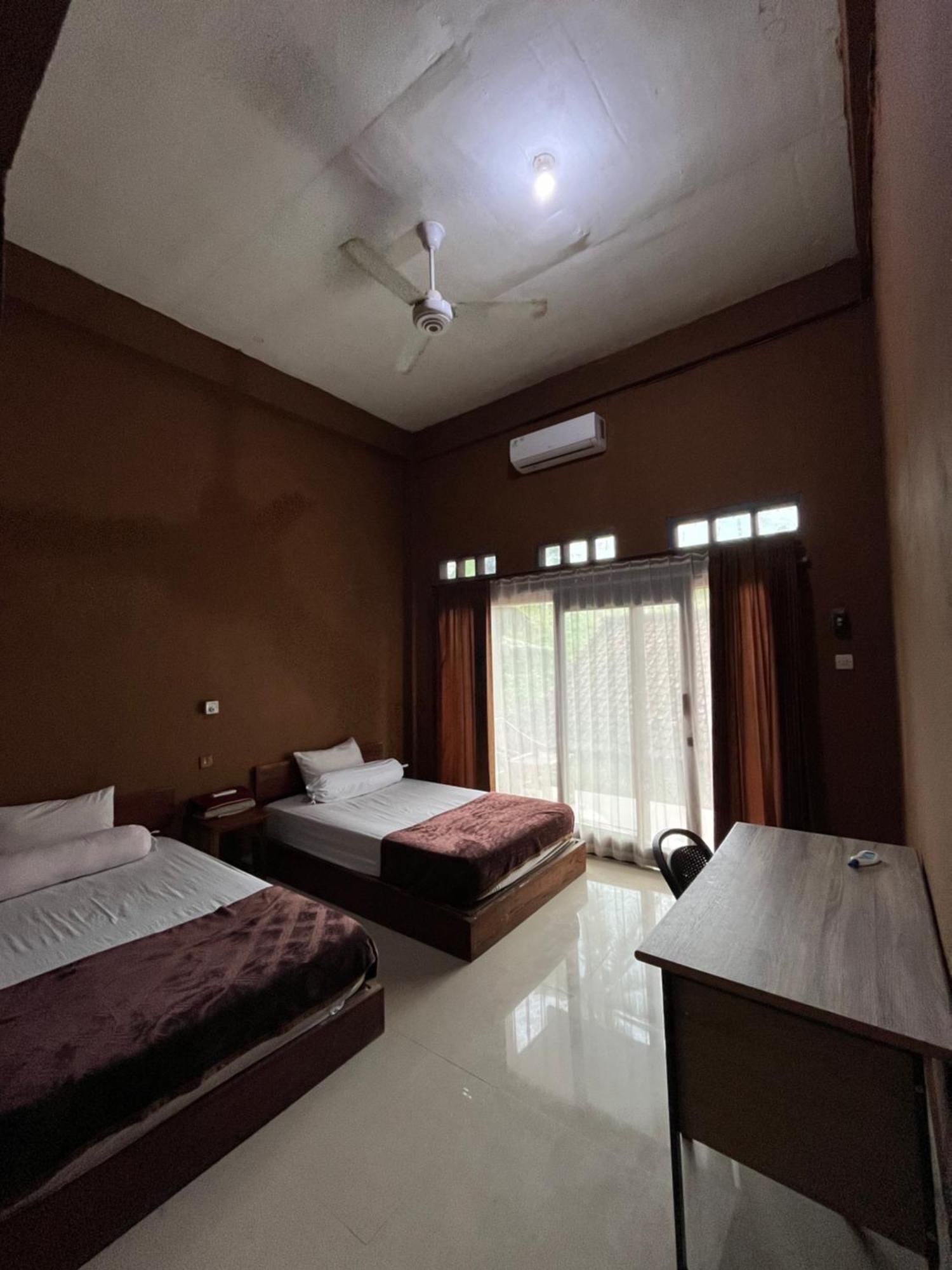 Fullmoon Homestay Kuta  Dış mekan fotoğraf